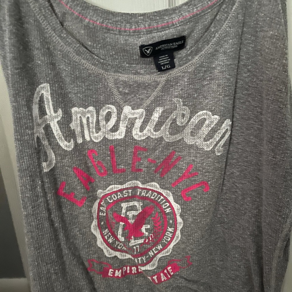 American Eagle shirt